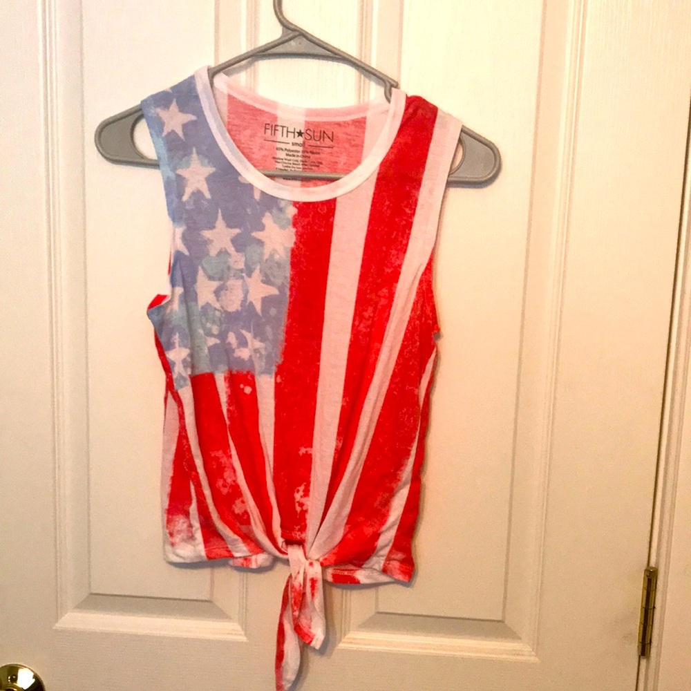 Patriotic tank.